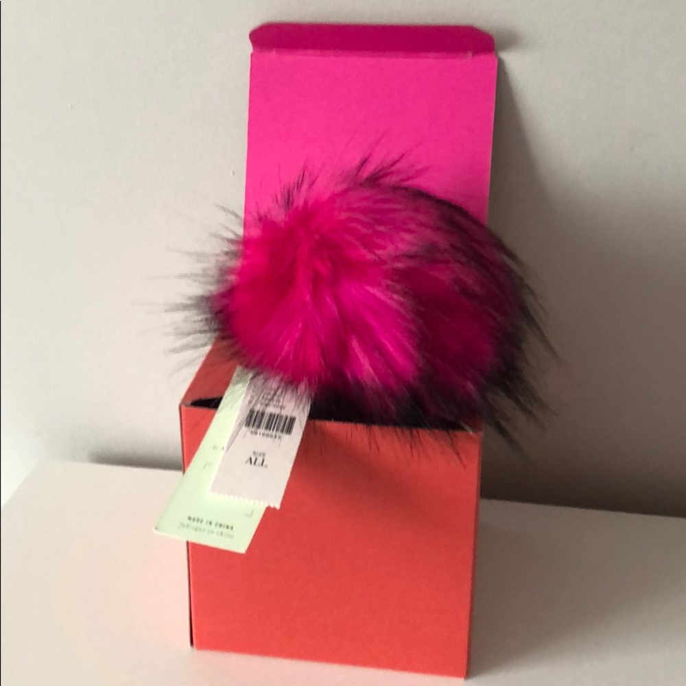 ANTHROPOLOGIE REPLACEABLE POM
